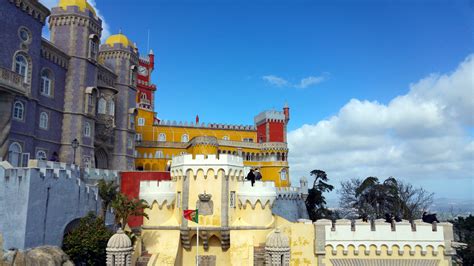 Park and National Palace of Pena : Sintra | Visions of Travel