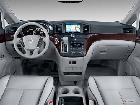 2015 Nissan Quest Pictures: Dashboard | U.S. News & World Report