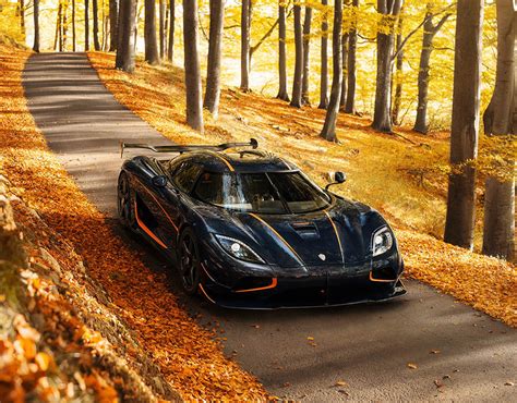 Koenigsegg Agera RS becomes fastest car in world with 284mph top speed ...