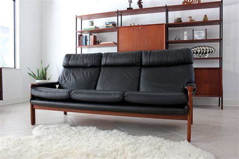 HOLD* Do Not Purchase Mid Century Modern Black Leather Sofa by Fred ...