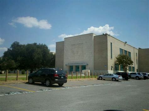 Lamar Consolidated Independent School District, 3325 Westheimer Rd ...