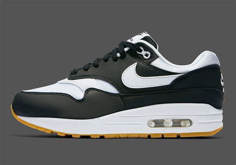 Nike Air Max 1 Black/Gum 319986-038 | SneakerNews.com