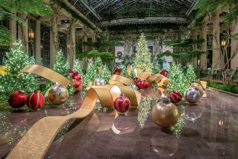 Inside Longwood Gardens Christmas 2019 Show - Philadelphia Magazine