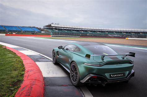 Aston Martin Unveils Vantage F1 Edition Based on Official Formula 1 ...