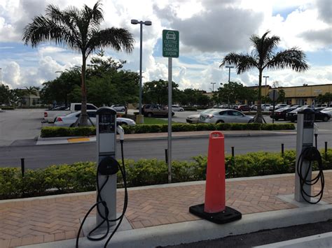 Electric Vehicle Charging Station Solar Powered - How To Create a System to Solar Power Electric ...