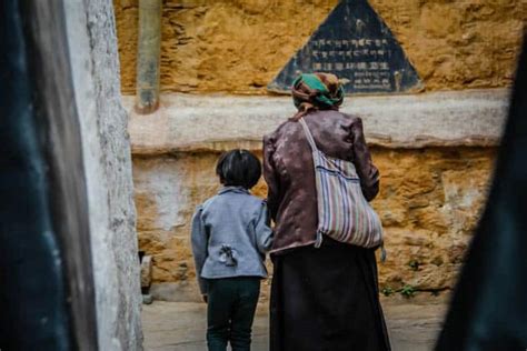 People of Tibet in 25 Photos