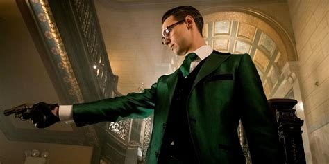 Gotham Season 3: Riddler Costume Revealed | Screen Rant