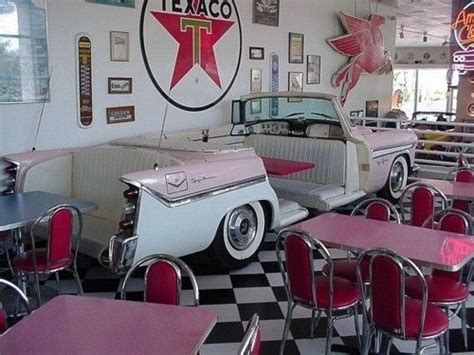 Pin by Aya on Diner - 50's style | Retro diner, Vintage diner, 50s diner