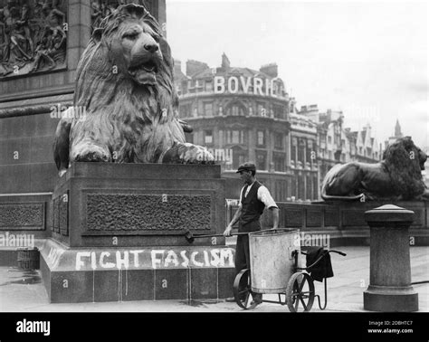 Graffiti nelson column hi-res stock photography and images - Alamy