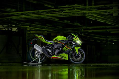 Kawasaki Ninja ZX-4R Vierzylinder Supersportler