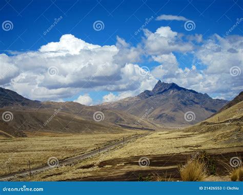 Highlands In Andes Mountains, Peru Stock Photos - Image: 21426553