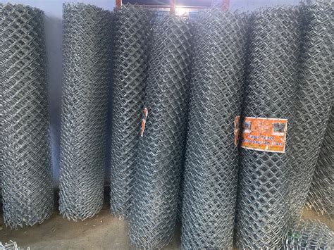 Galvanized Iron Chain Link Fence, 3mm, Height: 5 Feet at Rs 66/kg in ...