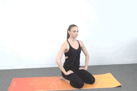 Workout GIFs: How to Thigh Dance