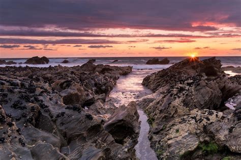 Premium Photo | Newquay in cornwall