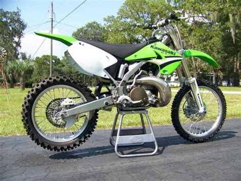 2005 Kawasaki KX250 kx 250 2 stroke Great Shape for sale on 2040-motos