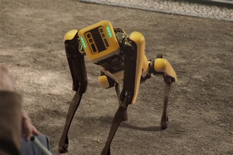 Those 'Black Mirror' Robot Dogs Are Now Majority-Owned by Hyundai ...