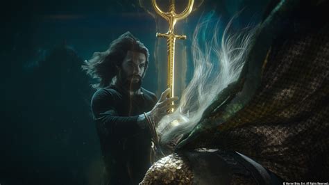 AQUAMAN: Before And After VFX Images Feature The Karathen, Arthur's Transformation...And CGI Hair!