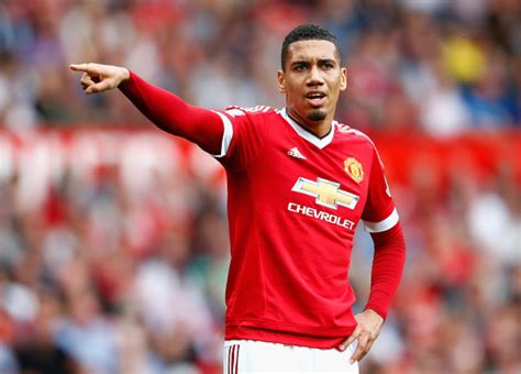 Manchester United: Chris Smalling wants to redeem disappointing season ...