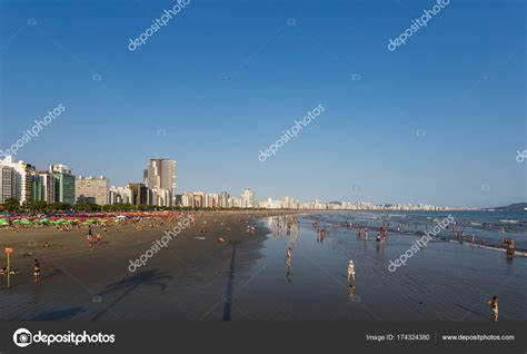 Santos Beach, Brésil . — Photo éditoriale © willbrasil21 #174324380