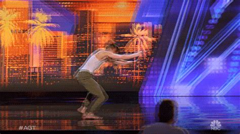 Agt GIF by America's Got Talent - Find & Share on GIPHY