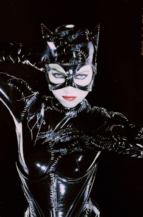 Catwoman (Michelle Pfeiffer) | Batman Fanon Wiki | FANDOM powered by Wikia