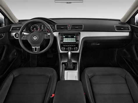 Image: 2012 Volkswagen Passat 4-door Sedan 2.5L Auto SE Dashboard, size ...