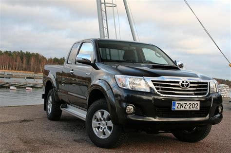 Hilux Extra Cab Toyota used - http://autotras.com Toyota Hilux, Model Photos, Perfect Photo, Car ...