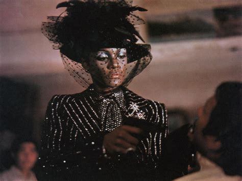 Cineplex.com | Cleopatra Jones and the Casino of Gold