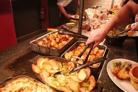 Toby Carvery will deliver Sunday dinner directly to your door - Hull Live