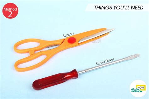 How to Sharpen your Scissors with Aluminum Foil | Fab How