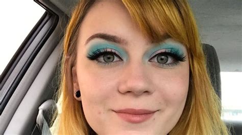 A Woman Who Wore Heavy Makeup to Spite Her Male Coworker Is Going Viral ...