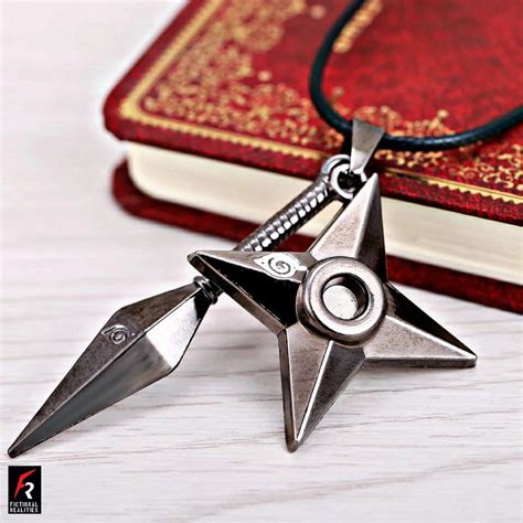 Shuriken Kunai Pendant (NARUTO) – Fictional Realities