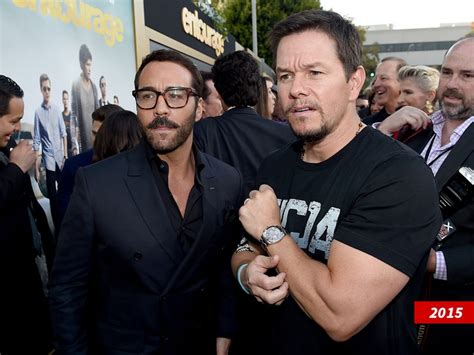 Jeremy Piven Says Mark Wahlberg Is Missing Piece For 'Entourage' Reboot