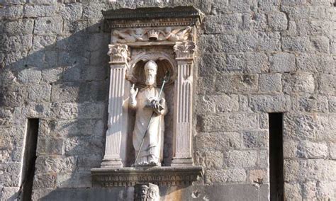 PHOTO GALLERY - St. Blaise statues decorate Dubrovnik - The Dubrovnik Times