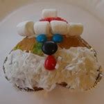 Heart-shaped Santa cupcakes | Easy Cupcakes