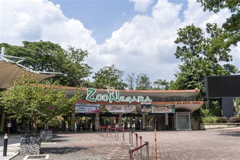 melaka zoo negara entrance fee - Michelle Lee