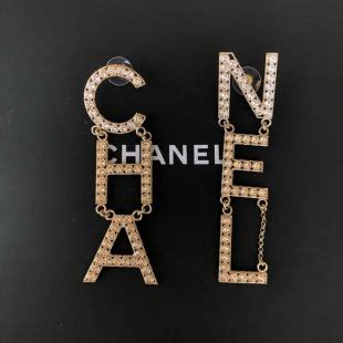 Chanel - Chanel logo Earrings