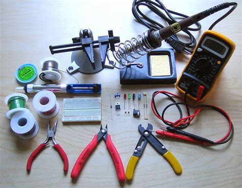 Use Hand Tools - Identify functional basic electronic hand tools | Motor Control Operation and ...