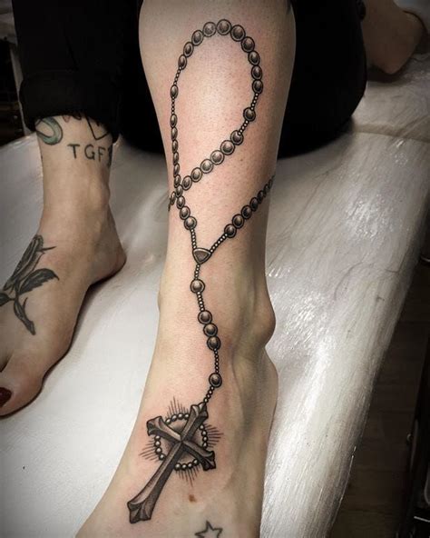 Top 141 + Rosary tattoo images - Spcminer.com