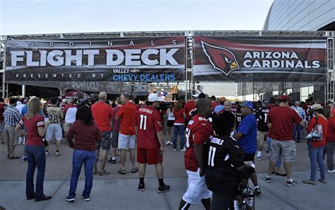 Tailgreeter - Ultimate Fan Experience: PlayStation Fiesta Bowl 2023