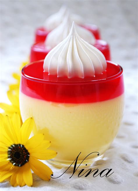 NINA'S RECIPES.....: VANILLA PUDDING WITH STRAWBERRY JELLO