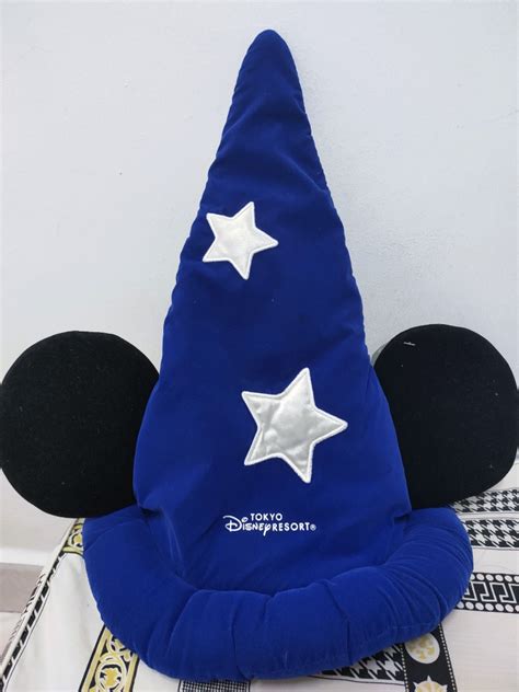 Mickey mouse wizard hat, Women's Fashion, Watches & Accessories, Hats & Beanies on Carousell