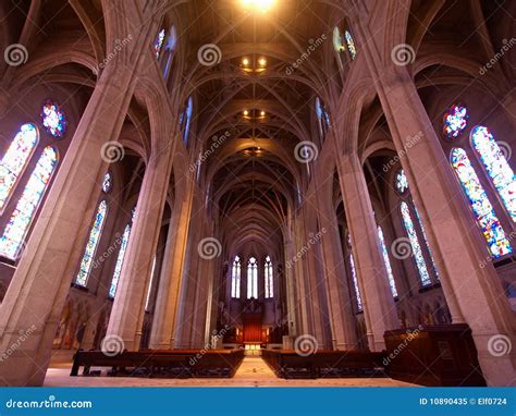 The Nave of Grace Cathedral Episcopal Church Stock Image - Image of heritage, architecture: 10890435