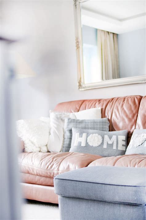 home, cushion, living room, house, cozy, clean, pastel, couch, chair, white | Pxfuel