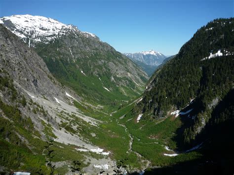 File:Stehekin River Valley.jpg - Wikimedia Commons