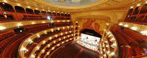 Teatro Colon Inside