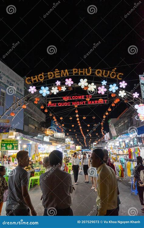 Street Vendors and Tourists at Phu Quoc Night Market in Duong Town, Phu Quoc Island, Vietnam ...