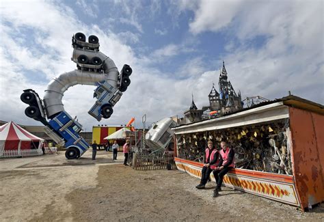 最高の品質の BANKSY Dismaland asakusa.sub.jp