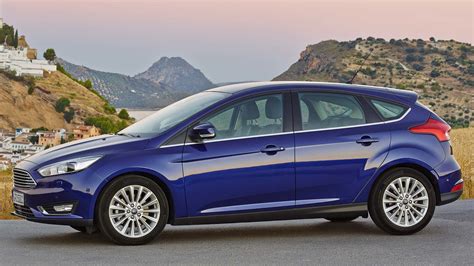 2017 Ford Focus Se Hatchback Tire Size