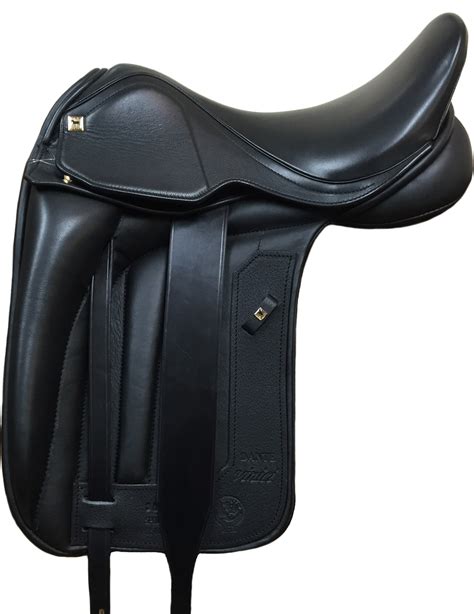 Finding The Right Dressage Saddle | Features | The Gaitpost